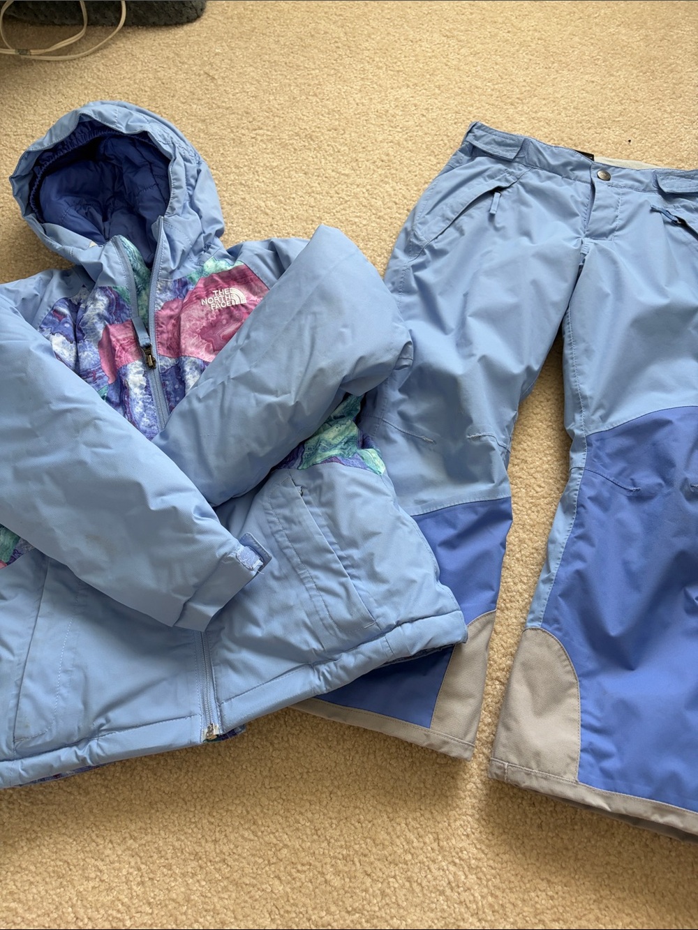 The North Face ski set- 7/8